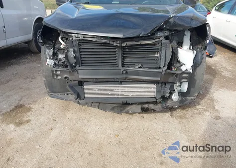 2022 Chevrolet Equinox Awd Rs z USA, uszkodzony, nr VIN 2GNAXWEV5N6152398